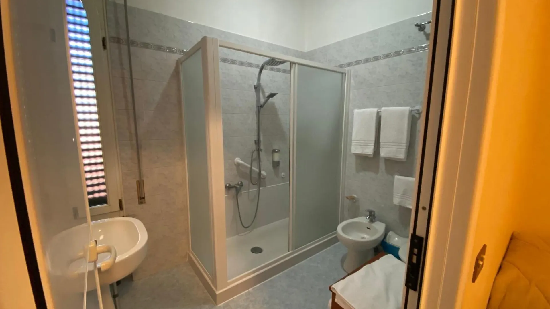 Casa Per Ferie Suore Salesiane Dei Sacri Cuori Rome Bed & Breakfast