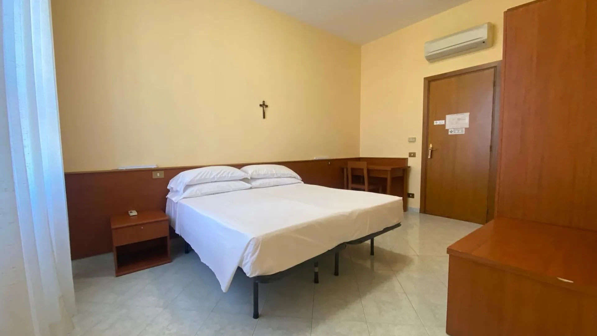 Casa Per Ferie Suore Salesiane Dei Sacri Cuori Rome