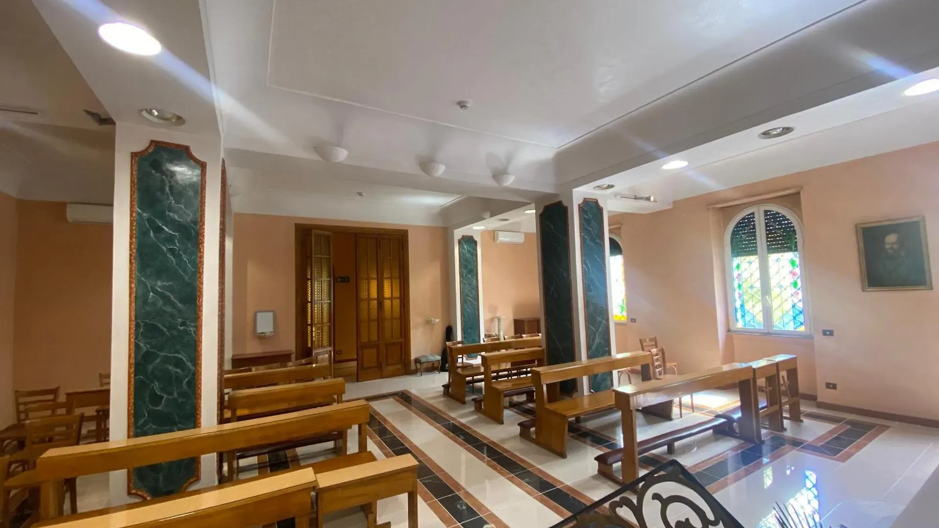 Casa Per Ferie Suore Salesiane Dei Sacri Cuori Rome